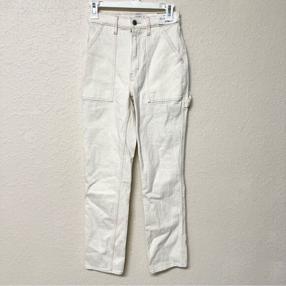 NWT Abercrombie & Fitch The '90s Straight Ultra High Rise Jeans Cream 24/00R - Picture 1 of 6